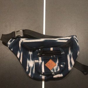 Fanny pack